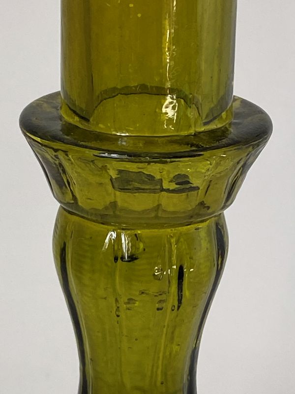 Vintage lysestake i grønt glass 