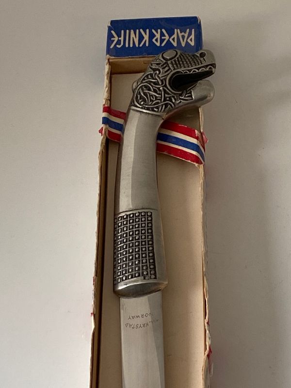 Papirkniv håndlaget Thorleif Krystad 