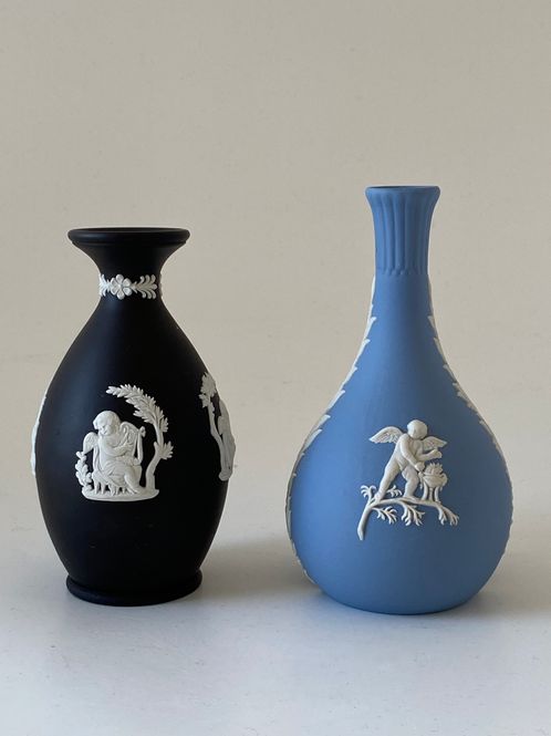 Hovedbilde Wedgwood Jasperware minivaser