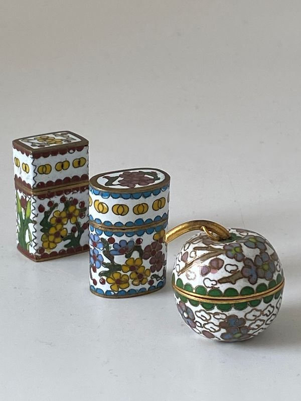 Miniatyr  cloisonné beholdere   